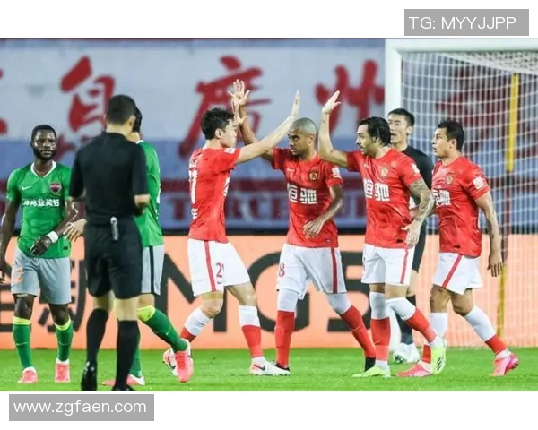 广州排球队的节奏打法深度解析与战术优势剖析 广州排球队的节奏打法深度解析与战术优势剖析